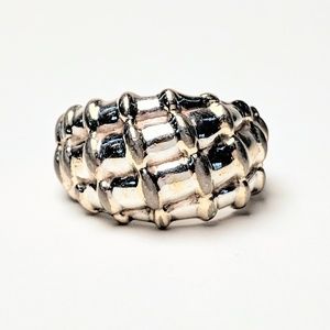 Interesting Vintage Textured Silver Ring